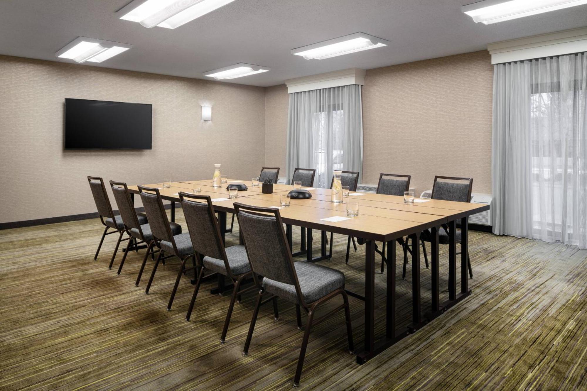Courtyard By Marriott Boulder Hotell Exteriör bild